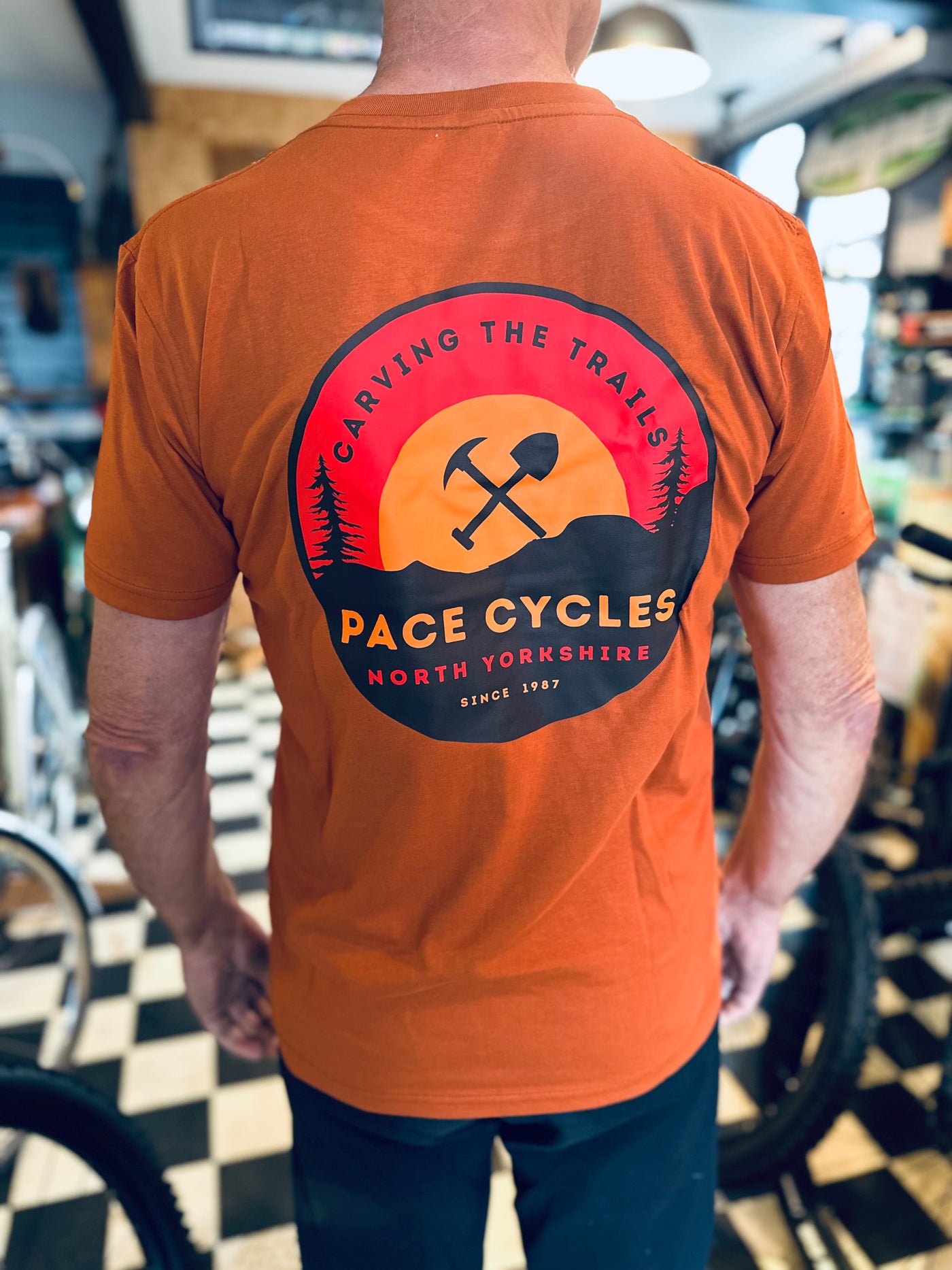 PACE EARTH RUST TEE