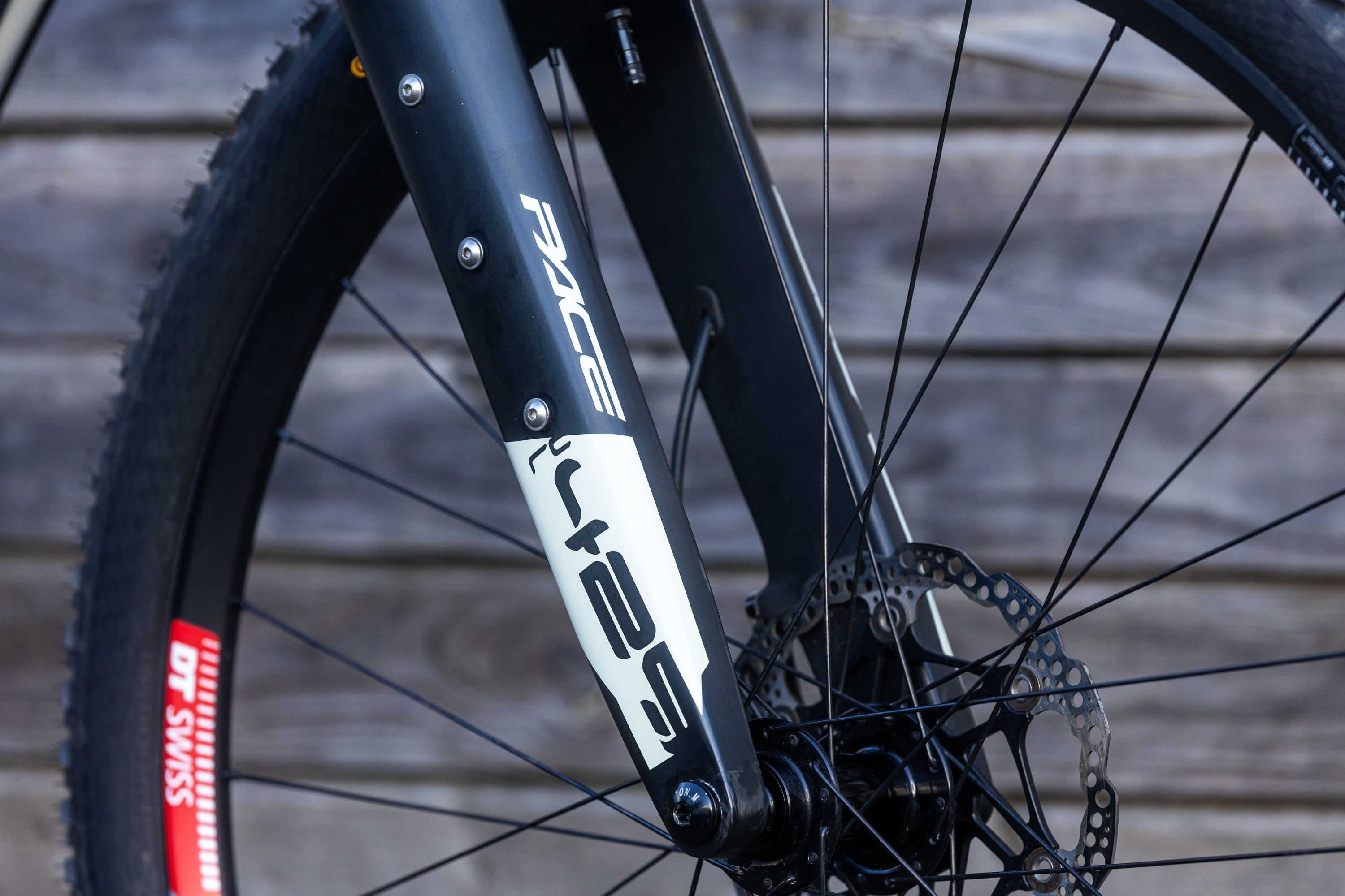 Pace RC33 carbon fork