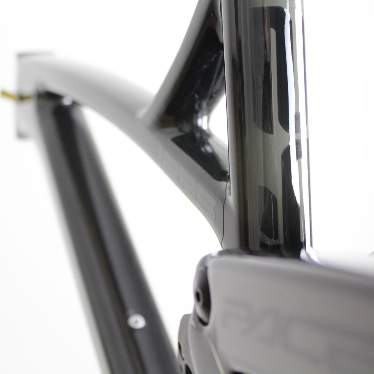 Invisiframe Frame Kit - Fitted – Pace Cycles